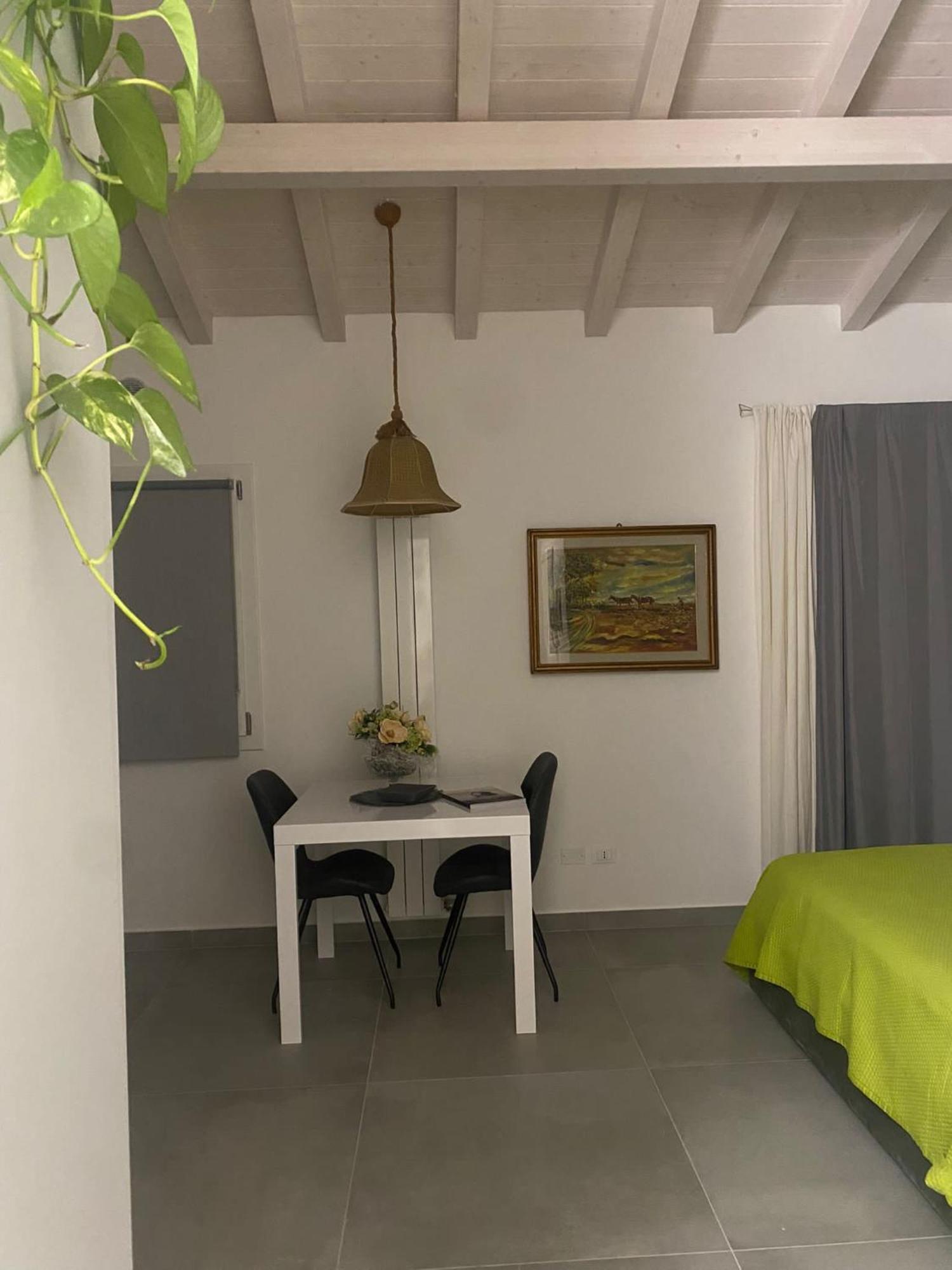 Le Charme Pino Appartement *